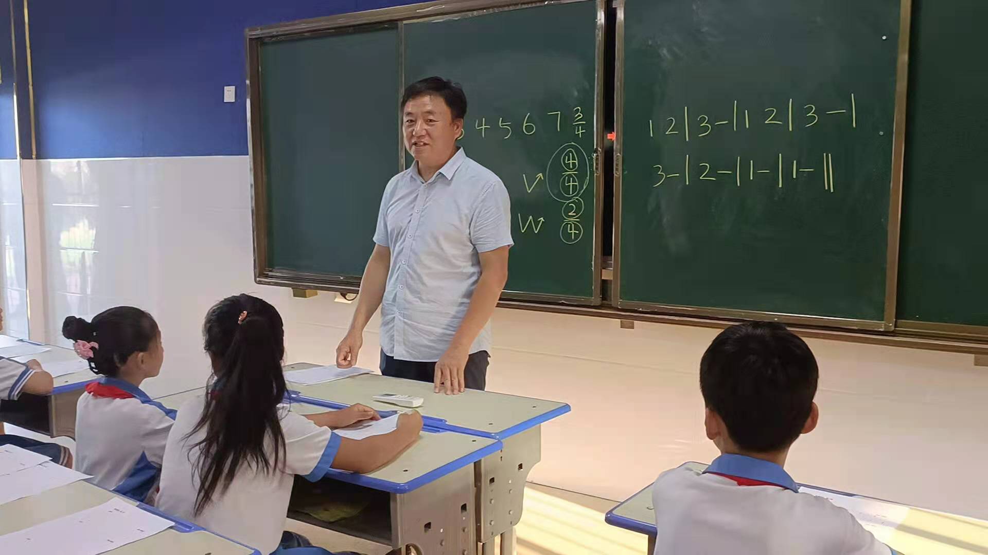 源汇区空冢郭中心小学开展关爱留守儿童暑期实践活动