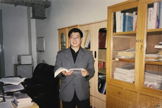 国家自然科学奖一等奖获得者赵东元院士：天生我“材”必有用 在微观世界里“异想天开”