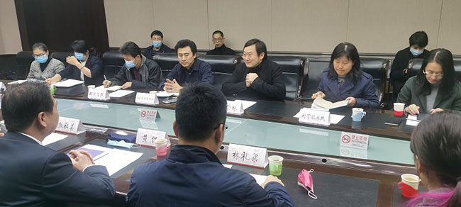 北京服装学院产学研合作会议在樱花园校区召开