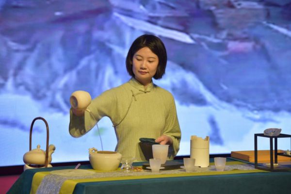 武汉茶艺文化交流及茶艺师联盟成立会议圆满成功