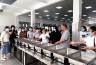 　潢川：邀请家长和社会人士亲身感受“食”情