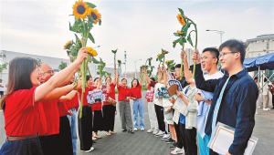 河南高考首日一线见闻