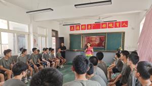 豫教仲夏，心剧如光：一场穿越原生家庭风暴的“回家”之旅