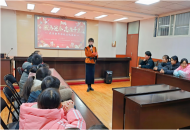 平顶山市卫东区图书馆、卫东区家校社共育协会举办“骏马迎春，志在千里”传统文化活动