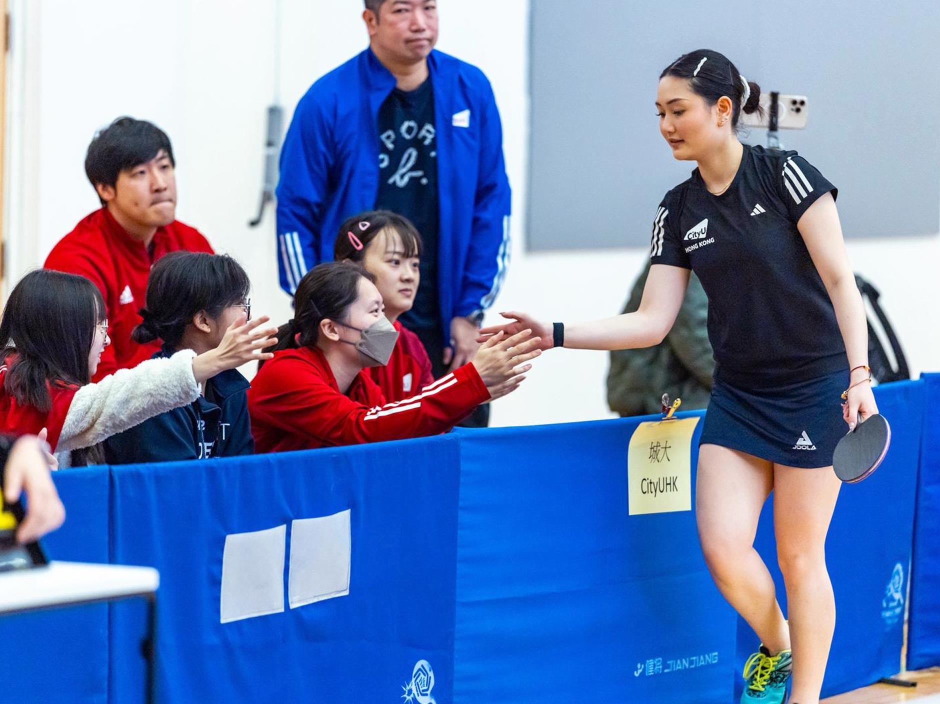 图2_Phantita Pinyopisan(右)形容港城大汇聚世界各地的特色,并通过多姿多彩的活动连系非本地学生。.jpg