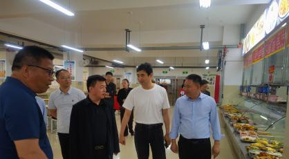 郾城中学：守住安全底线 守护舌尖幸福